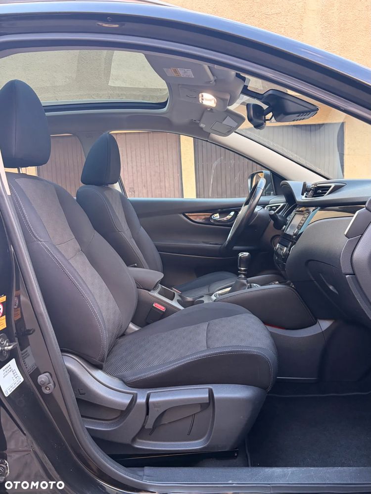 Nissan Qashqai 1.6 DIG-T N-Connecta - 14
