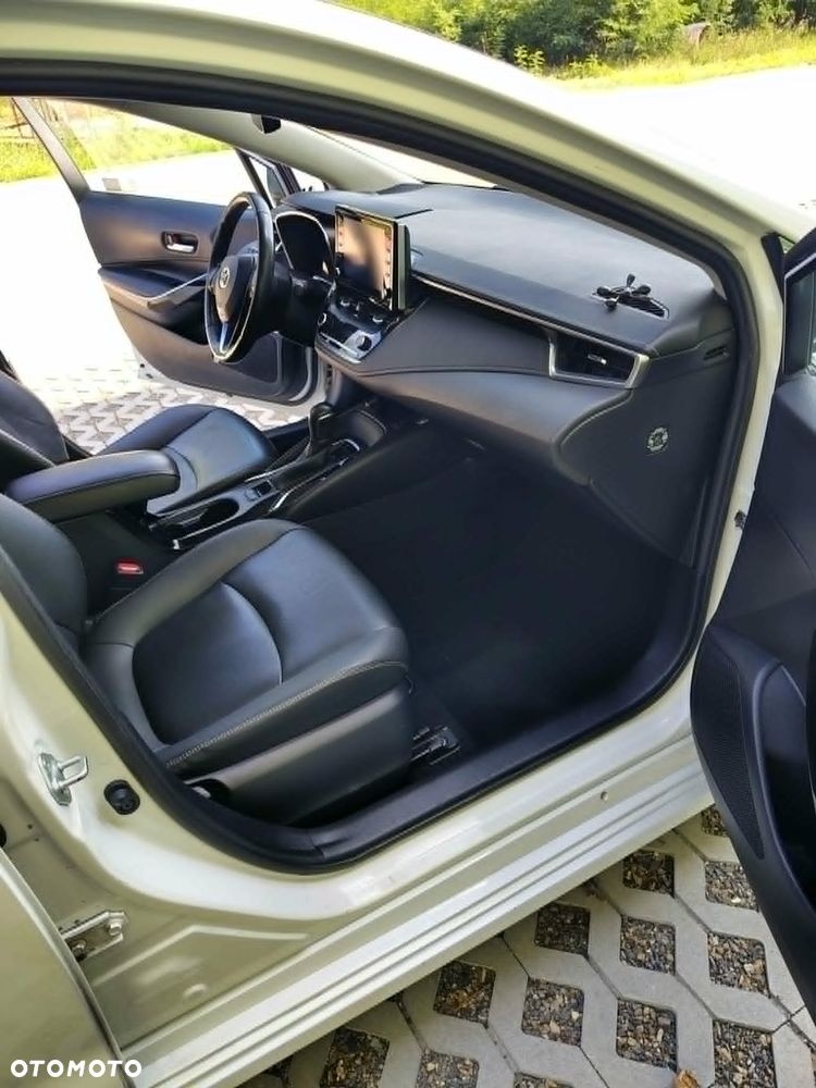 Toyota Corolla 1.6 Executive MS - 10