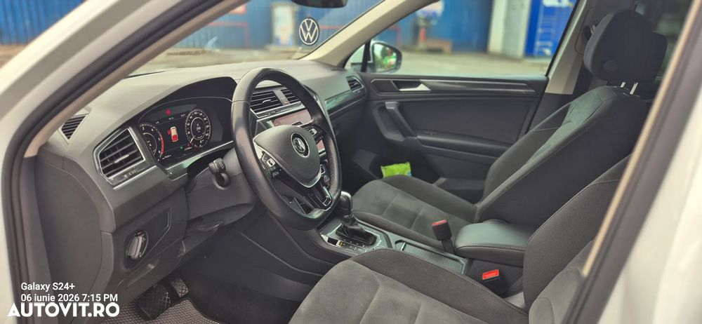 Volkswagen Tiguan 2.0 TDI 4Mot DSG Highline - 9