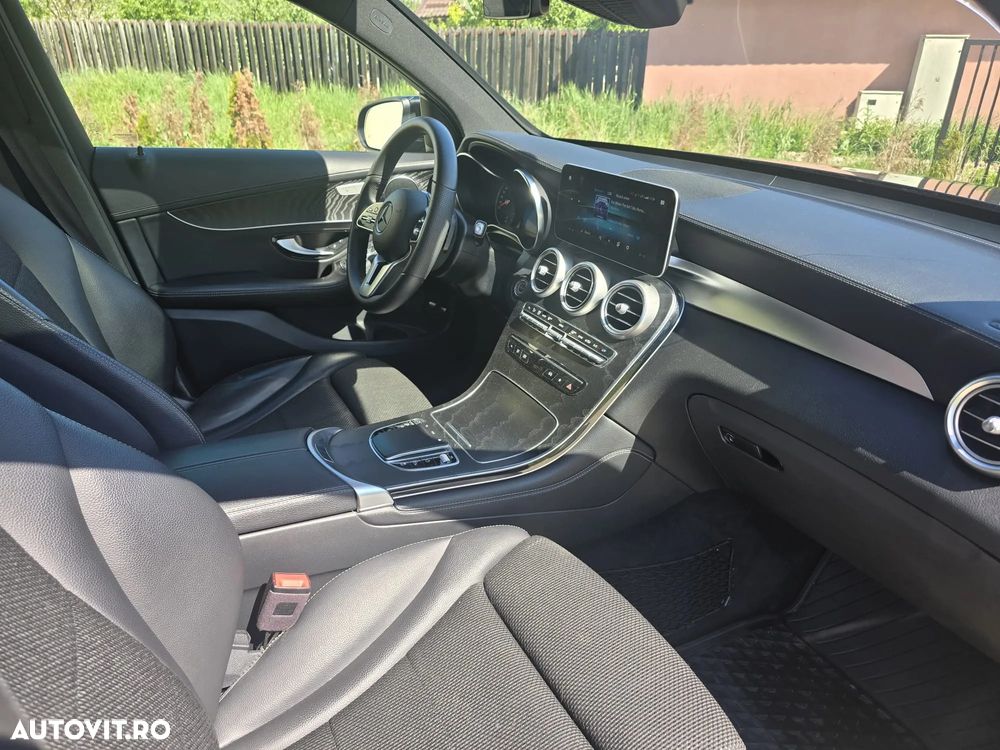 Mercedes-Benz GLC 220 d 4MATIC - 13