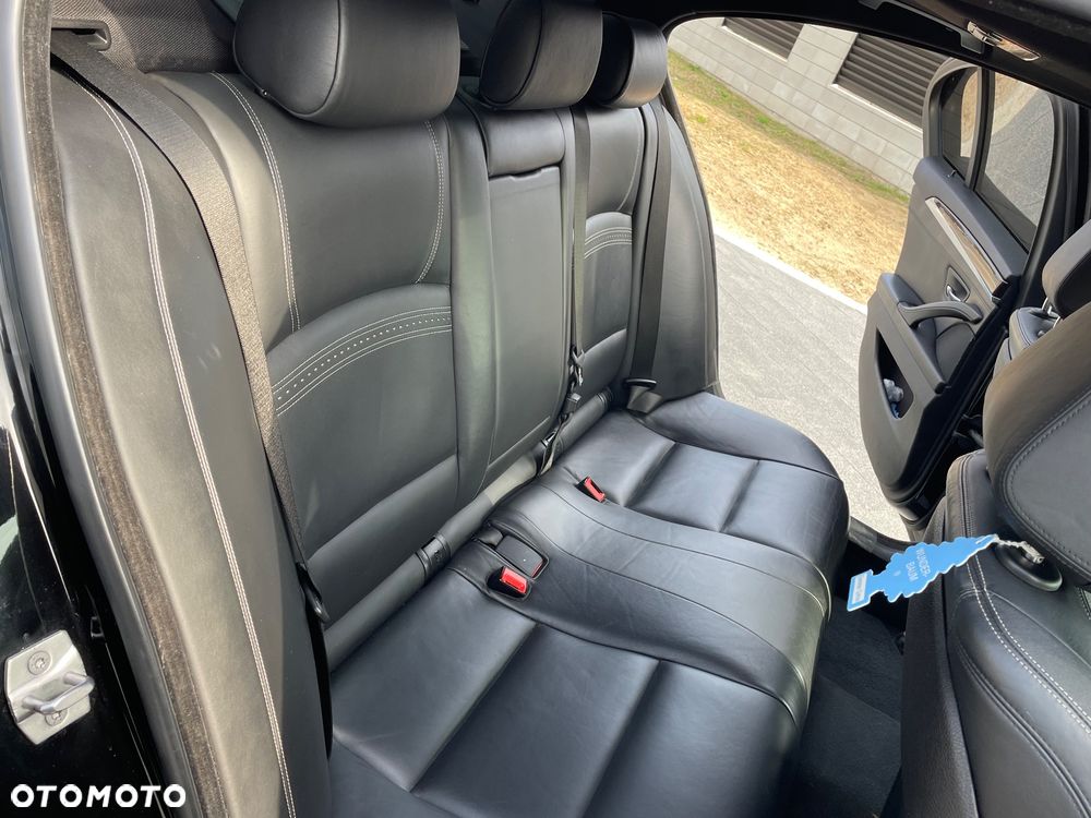 BMW Seria 5 528i xDrive Luxury Line - 16