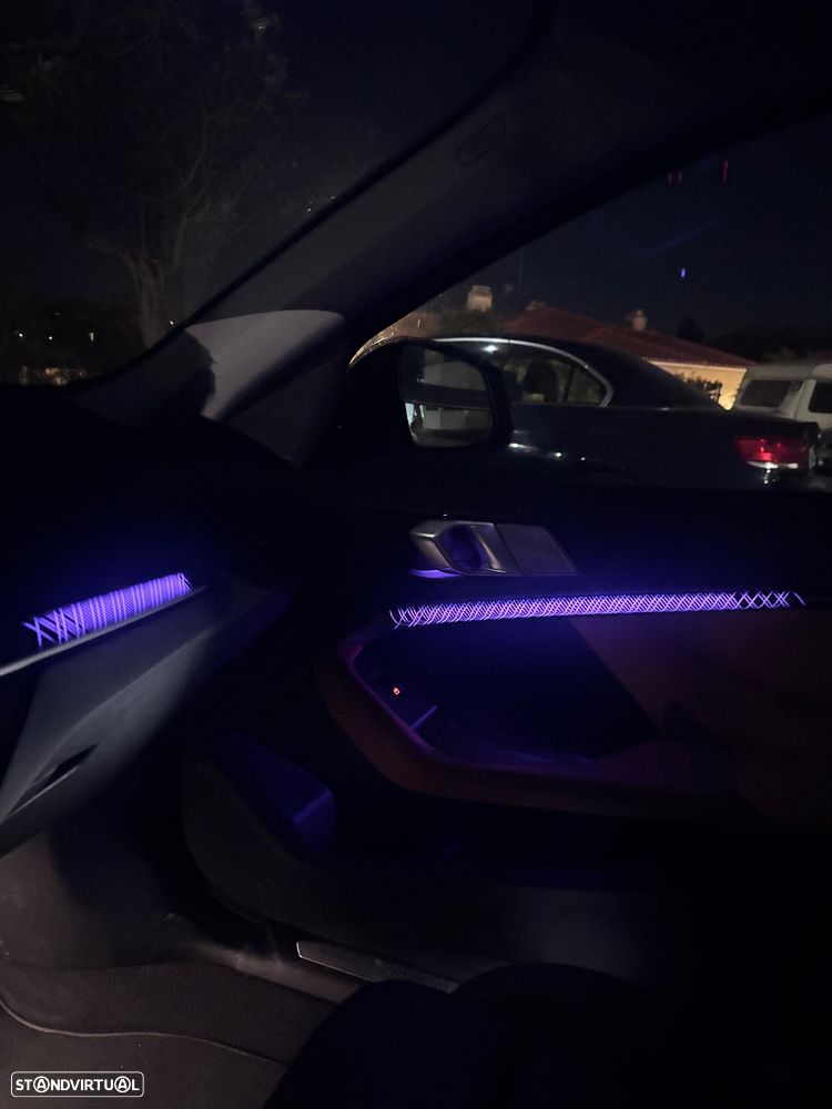 BMW 116 d Luxury Line - 12