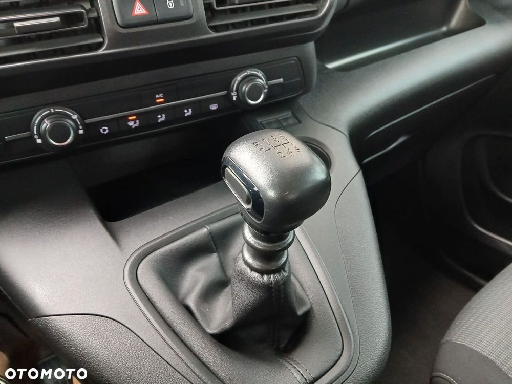 Toyota Proace City Verso 1.5 D-4D Business - 22