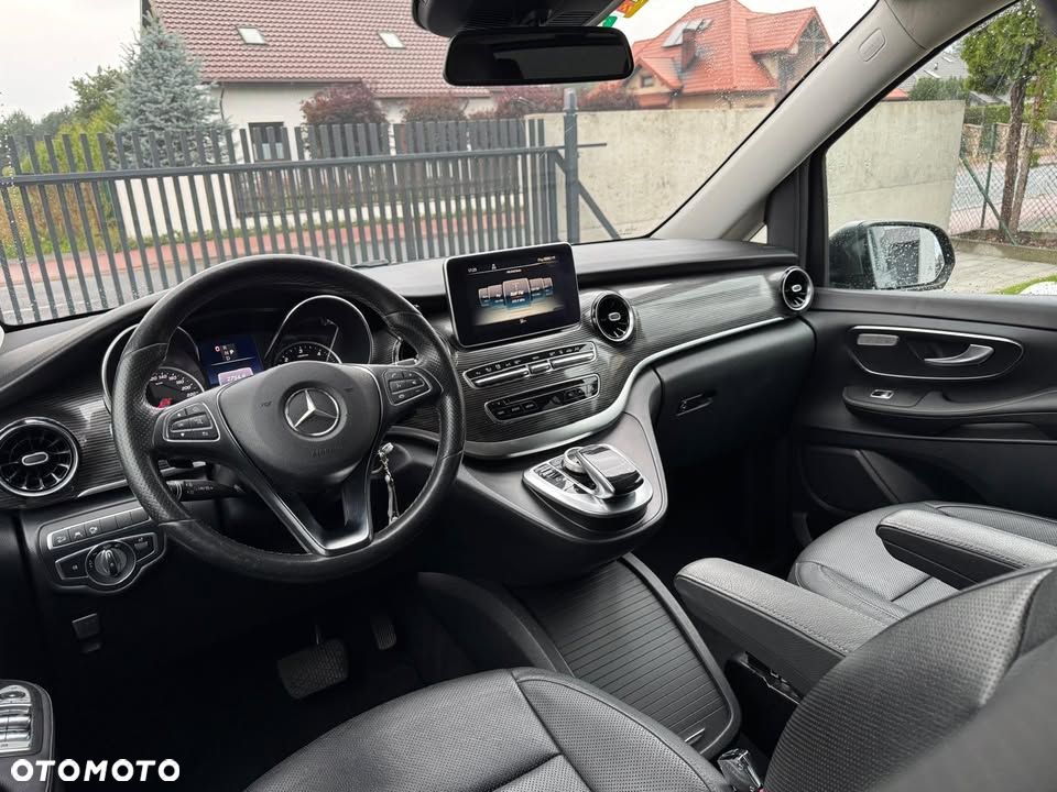 Mercedes-Benz Klasa V 300 d lang 4Matic 9G-TRONIC Avantgarde Edition Edition 19 - 9