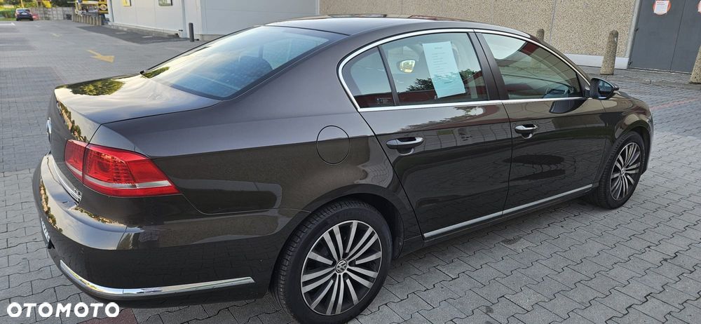 Volkswagen Passat 1.4 TSI BMT Comfortline - 9