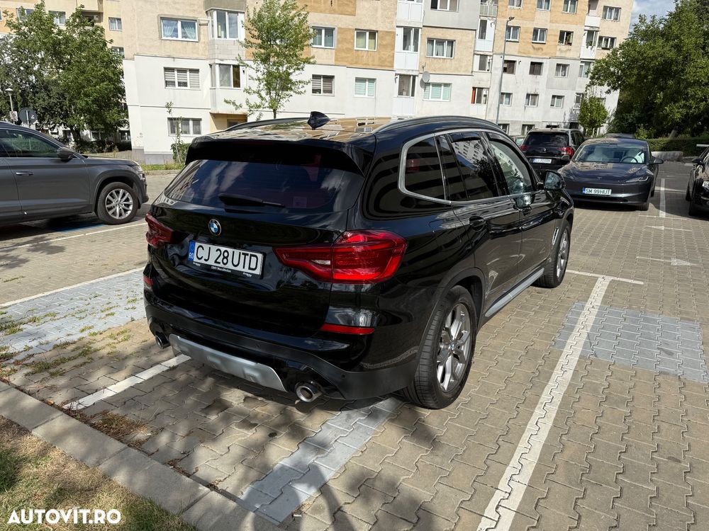 BMW X3 xDrive20d AT xLine - 6