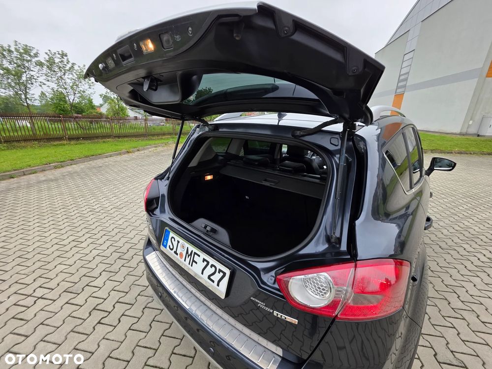 Ford Kuga 2.0 TDCi 4x4 Titanium - 31