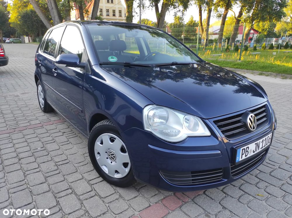 Volkswagen Polo - 1