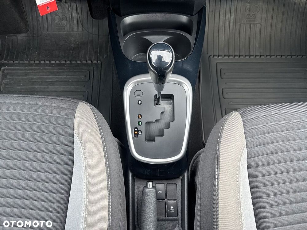 Toyota Yaris 1.5 Selection CVT - 26