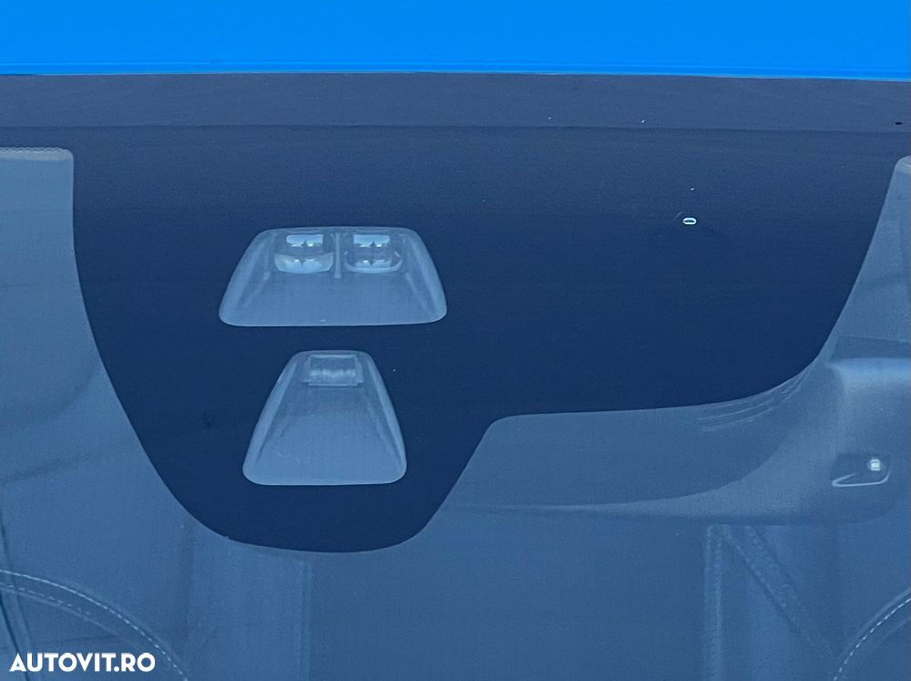 Volvo V40 D3 Geartronic RDesign - 25