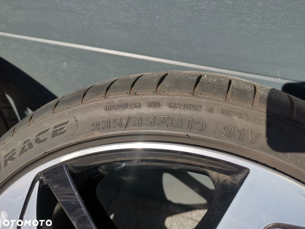 Koła Felgi Alufelgi 19 cali Audi 5x112 A5, A4B8, A4B9, A6 66.6 Otwór - 8