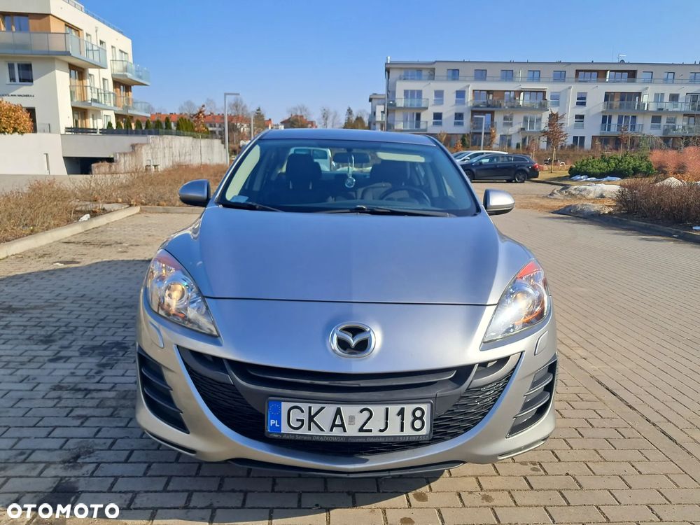 Mazda 3 - 4