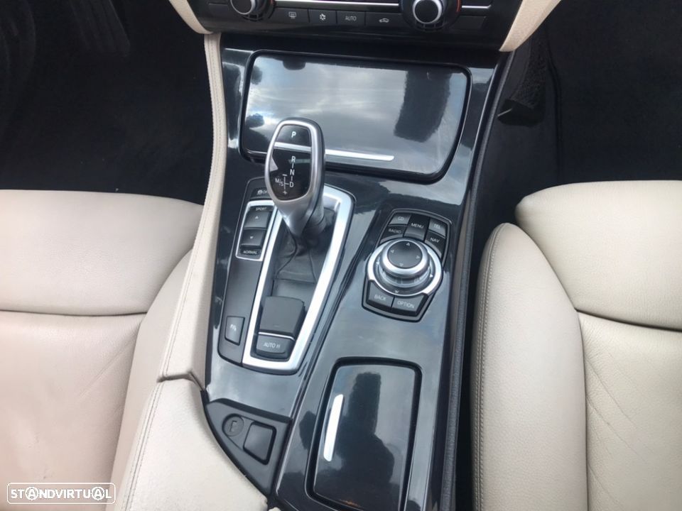 BMW 520 d Exclusive Auto 129g - 14