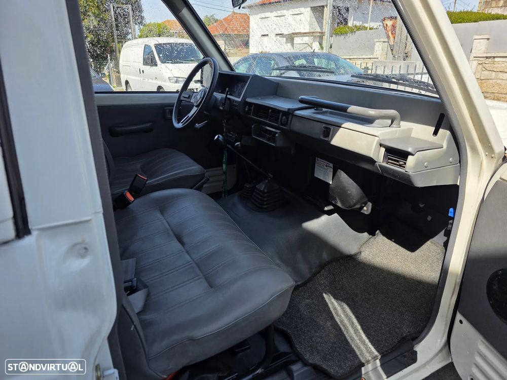 Nissan Patrol 2.8 TA - 17