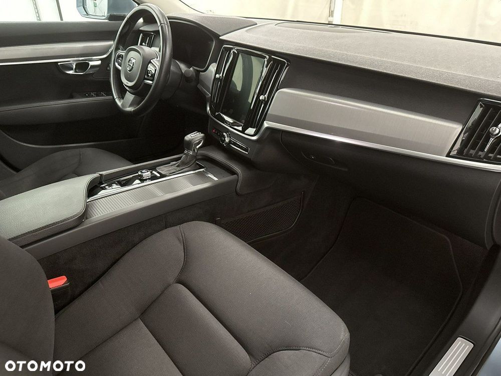 Volvo S90 - 23