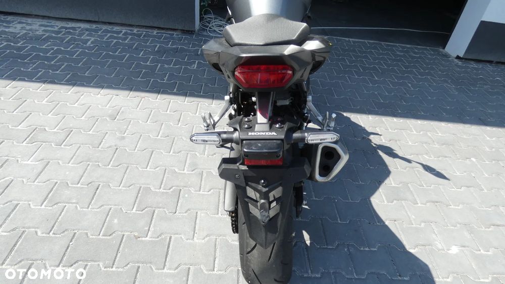 Honda Hornet - 7