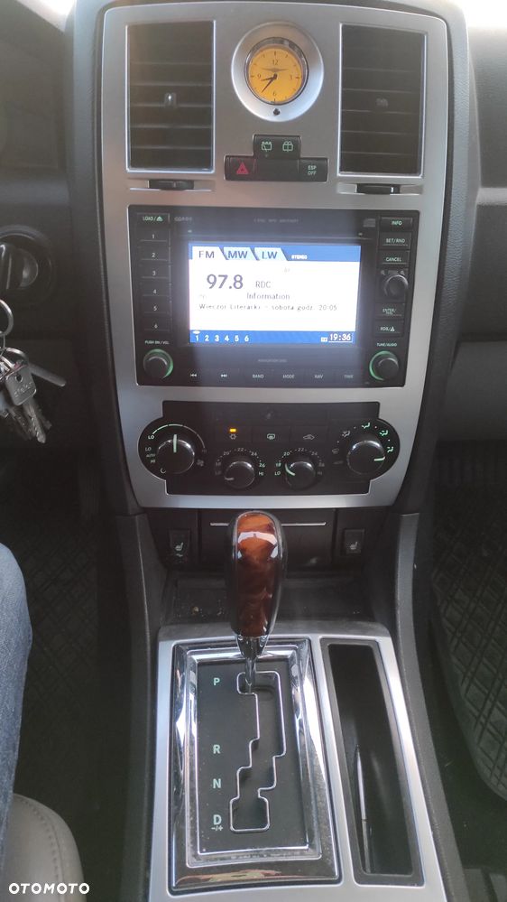 Chrysler 300C ver-3-0-v6-crd - 21