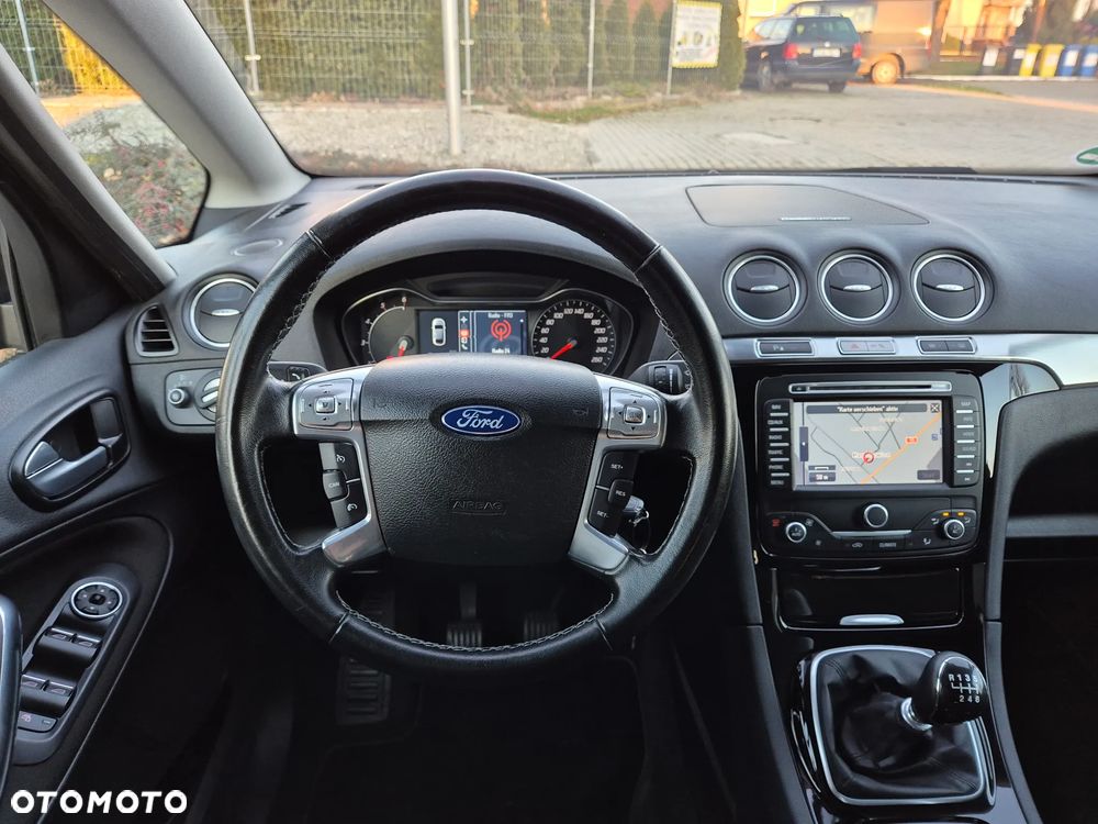 Ford S-Max 2.0 TDCi DPF Titanium - 9