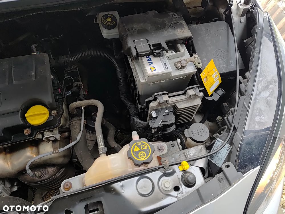 Opel Corsa 1.4 Cosmo - 3