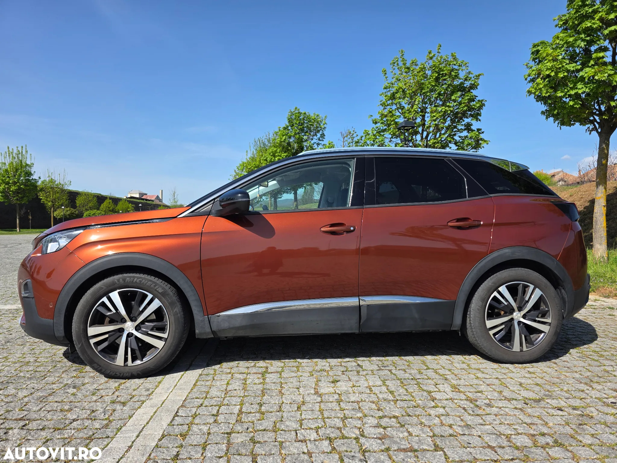 Peugeot 3008 PureTech 130 Stop & Start EAT6 Allure - 5