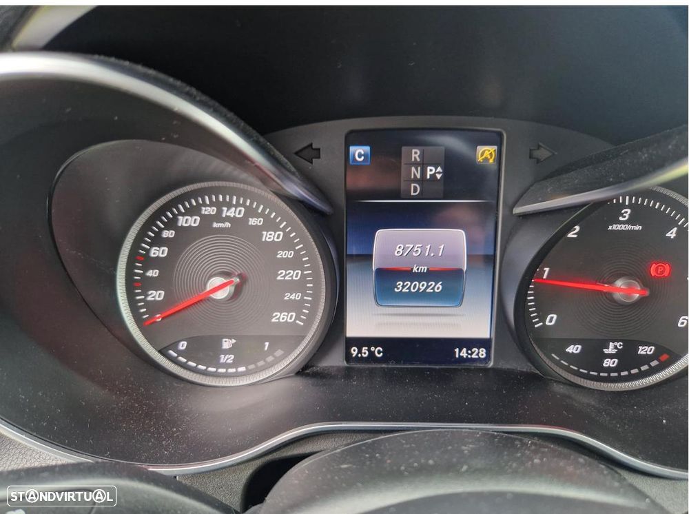 Mercedes-Benz GLC 220 - 6