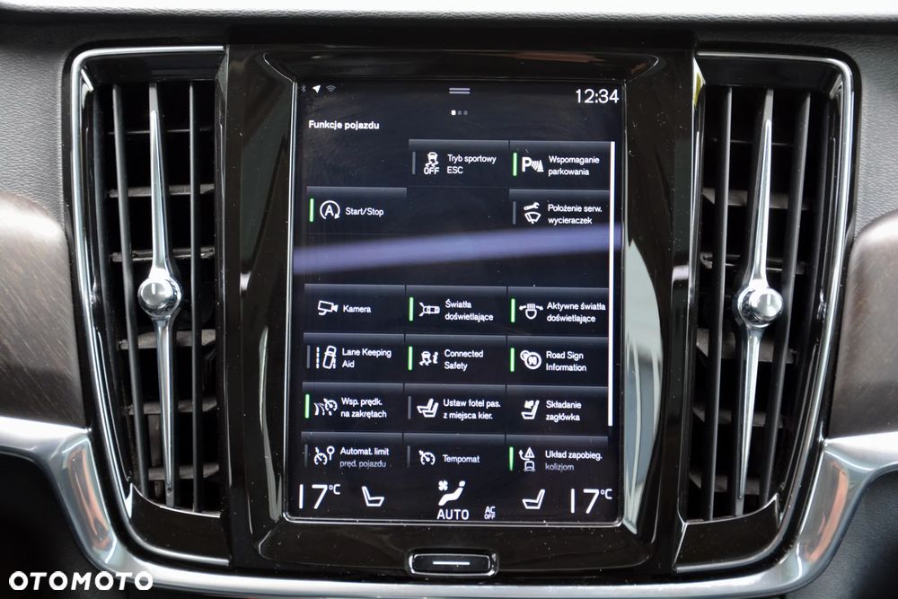 Volvo V90 Cross Country D4 AWD Geartronic Pro - 27