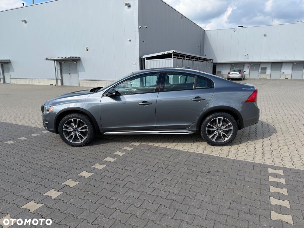 Volvo S60 2.5 T5 AWD - 8