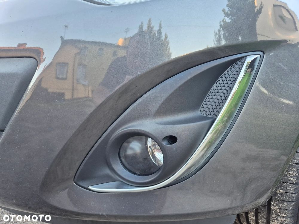 Opel Corsa 1.4 16V 150 Jahre - 27