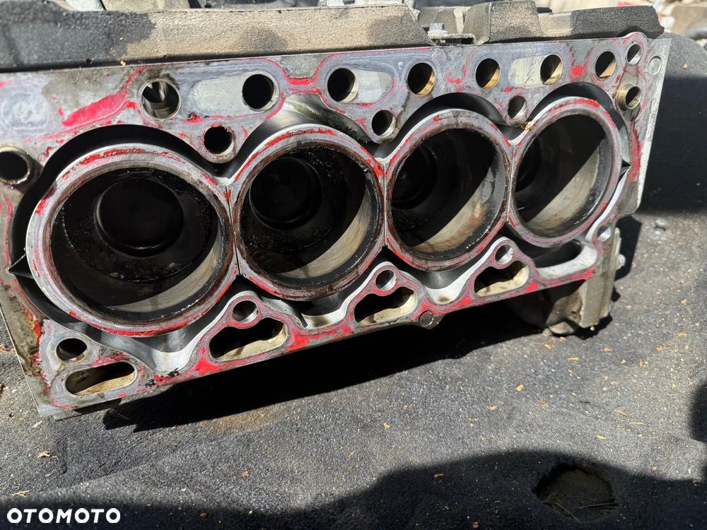 kompletny dol silnika blok wal tloki volvo 2.0 d d4204t14 - 4
