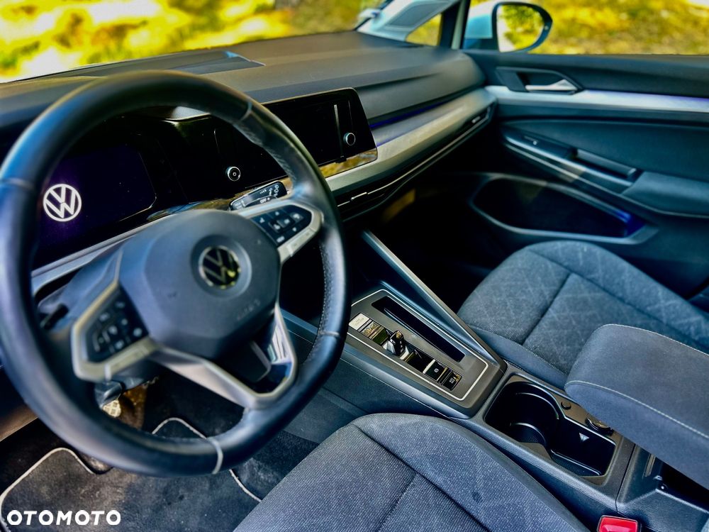 Volkswagen Golf - 16