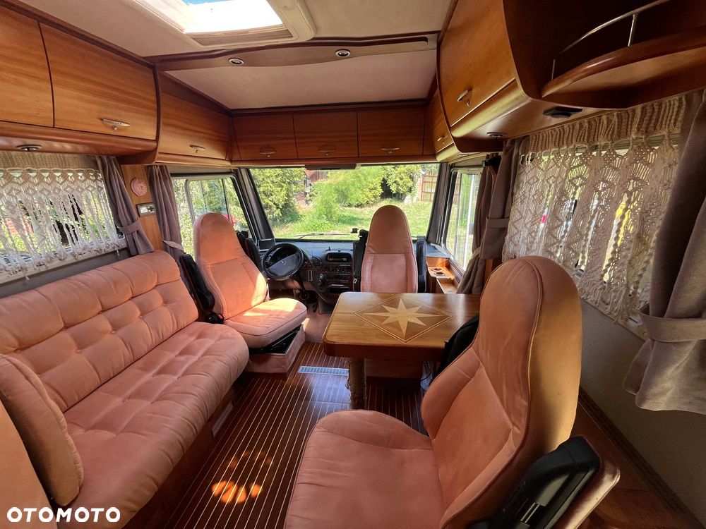 Mercedes-Benz sprinter - 8