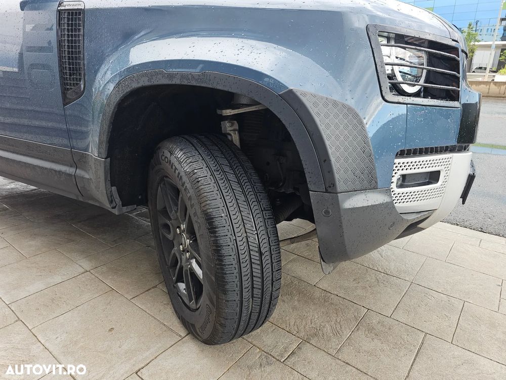 Land Rover Defender 110 2.0L D240 S - 15