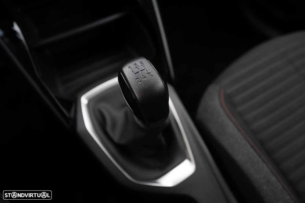 Peugeot 208 1.2 PureTech Active Pack - 16