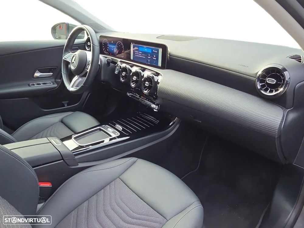 Mercedes-Benz A 200 Standard - 16