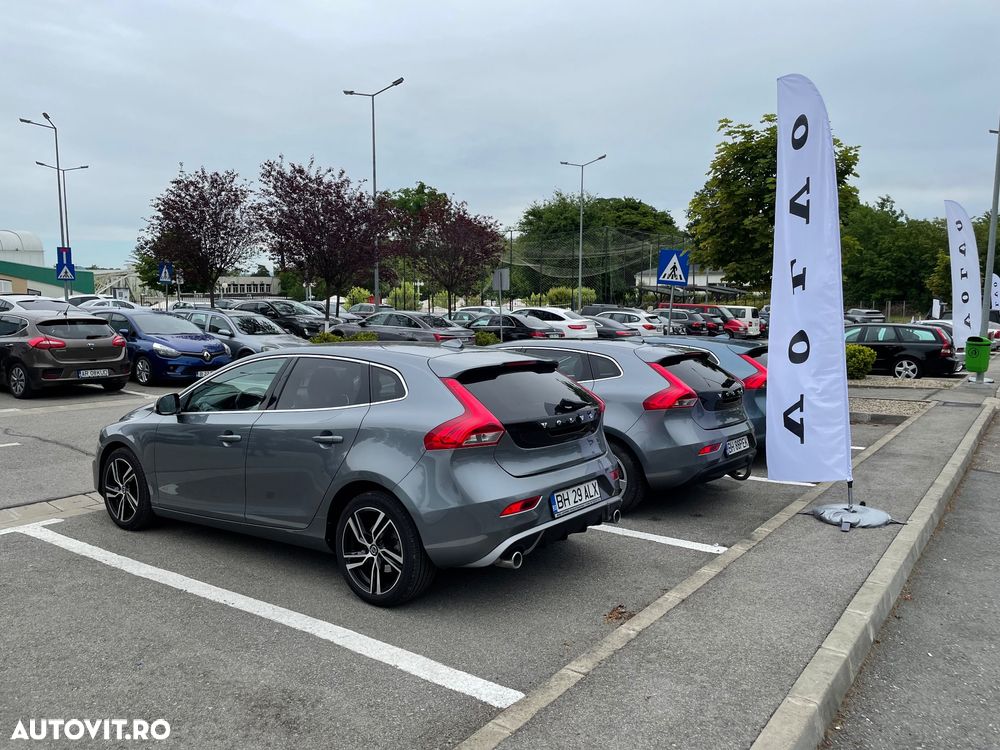 Volvo V40 D4 VEA R-Design - 19