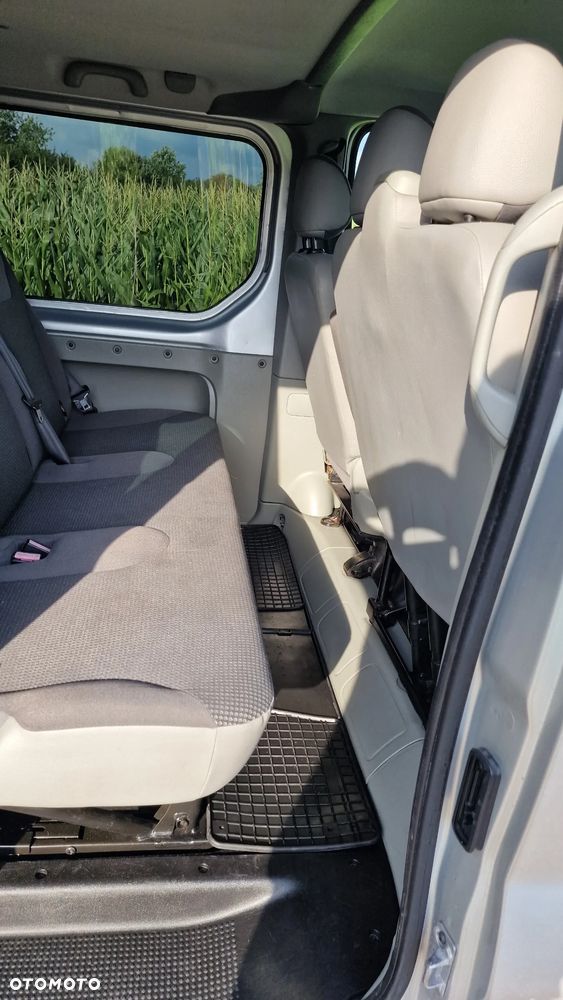 Opel Vivaro - 17