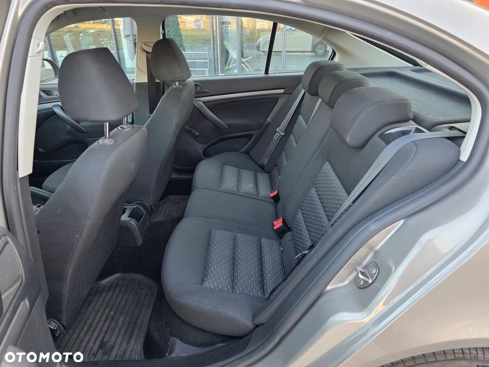 Skoda Octavia 1.4 TSI Ambiente - 18