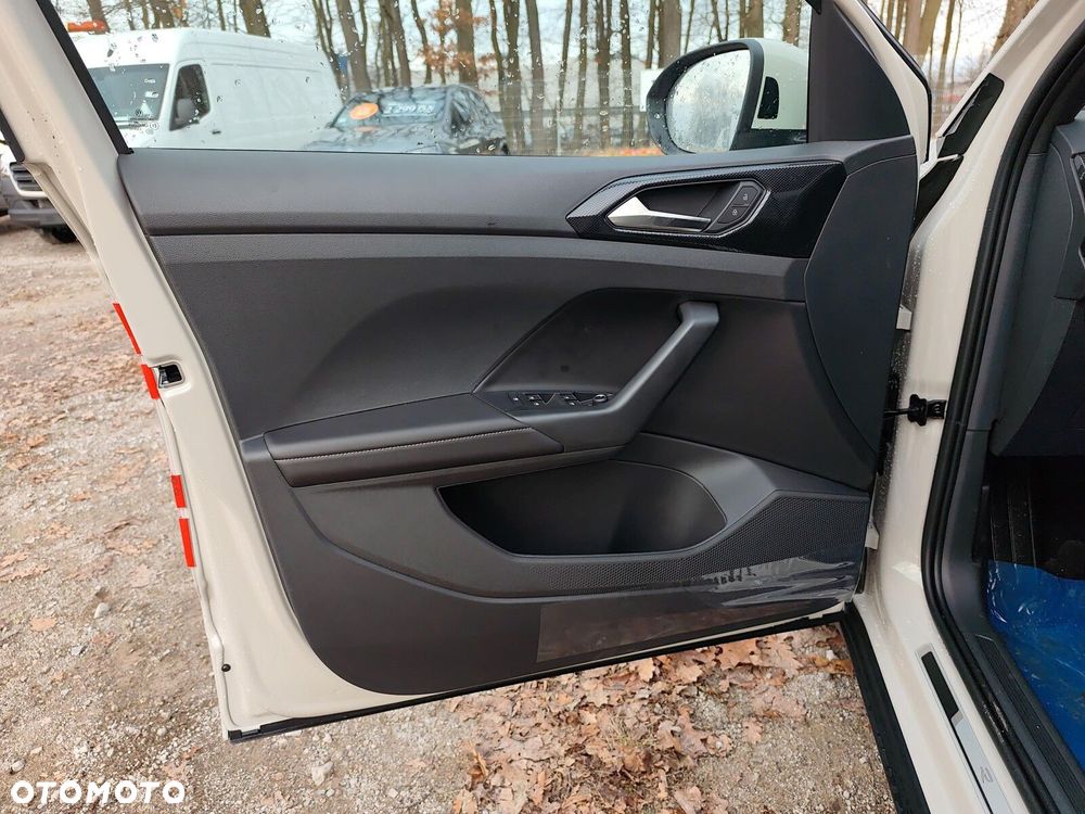 Volkswagen T-Cross 1.0 TSI R-Line Plus DSG - 10