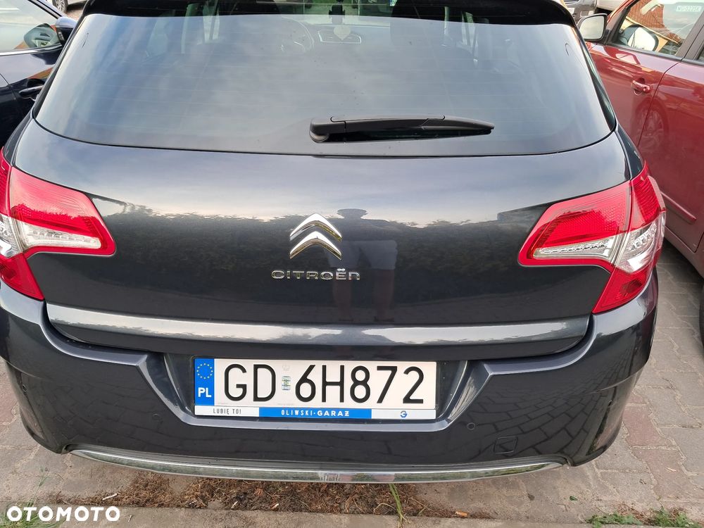 Citroën C4 1.6 HDi Attraction - 8