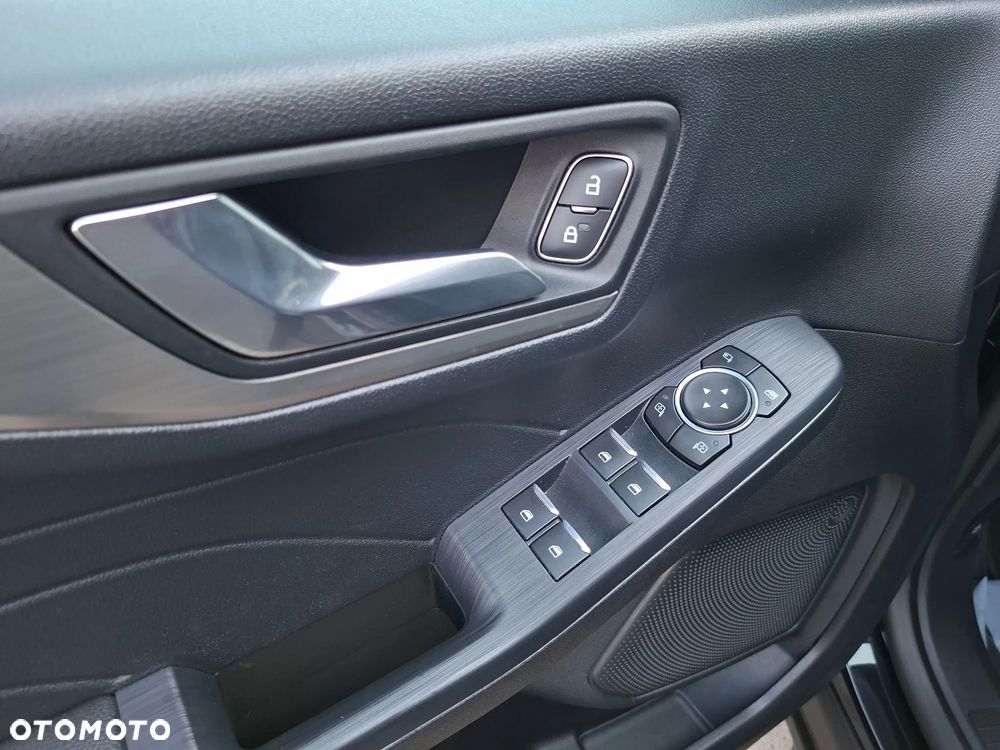 Ford Kuga 2.5 FHEV FWD Titanium X - 16