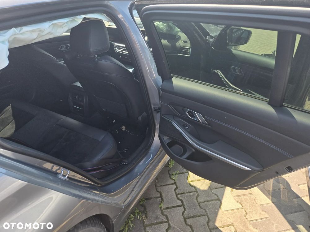 BMW Seria 3 - 11