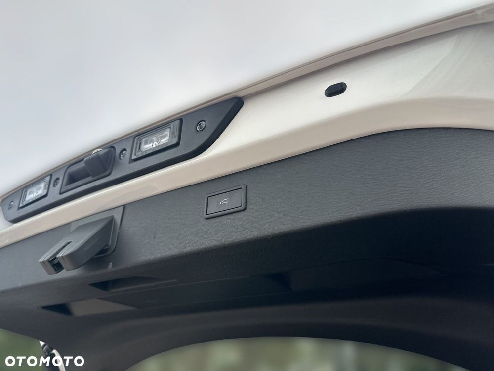 Cupra Formentor 1.4 e-Hybrid DSG - 38