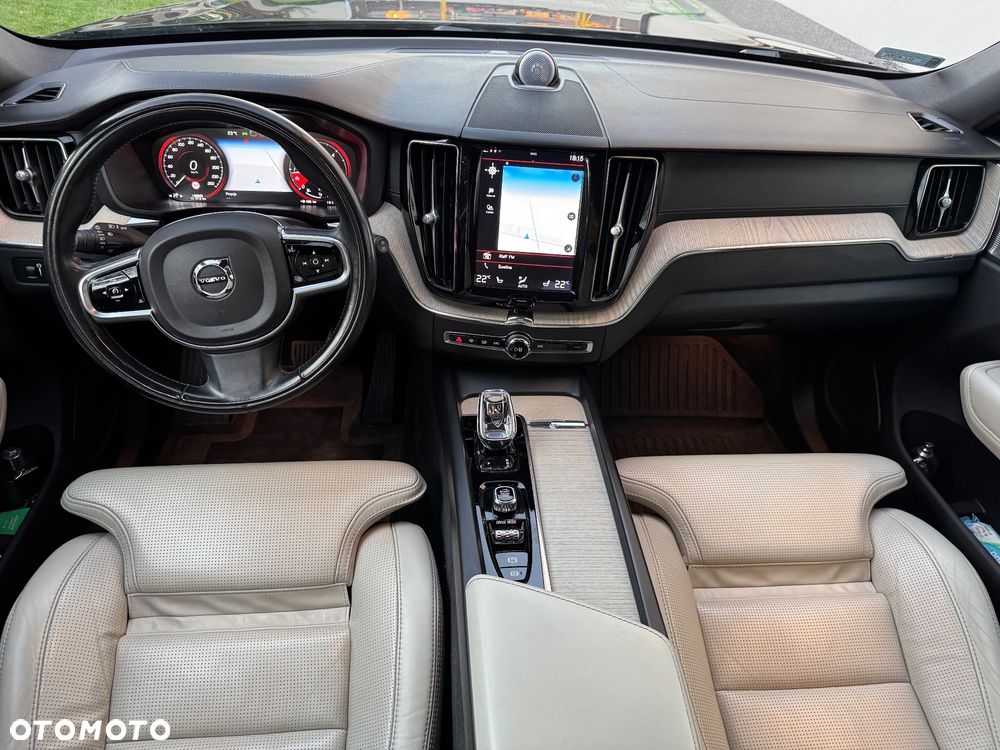 Volvo XC 60 - 18