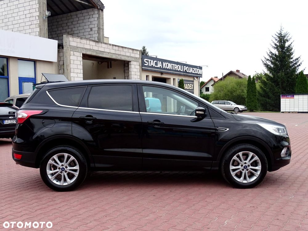 Ford Kuga 2.0 TDCi 2x4 Individual - 4