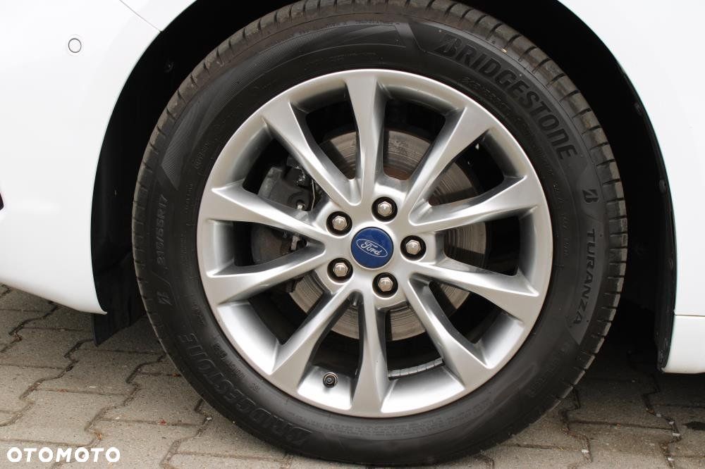 Ford Mondeo - 24