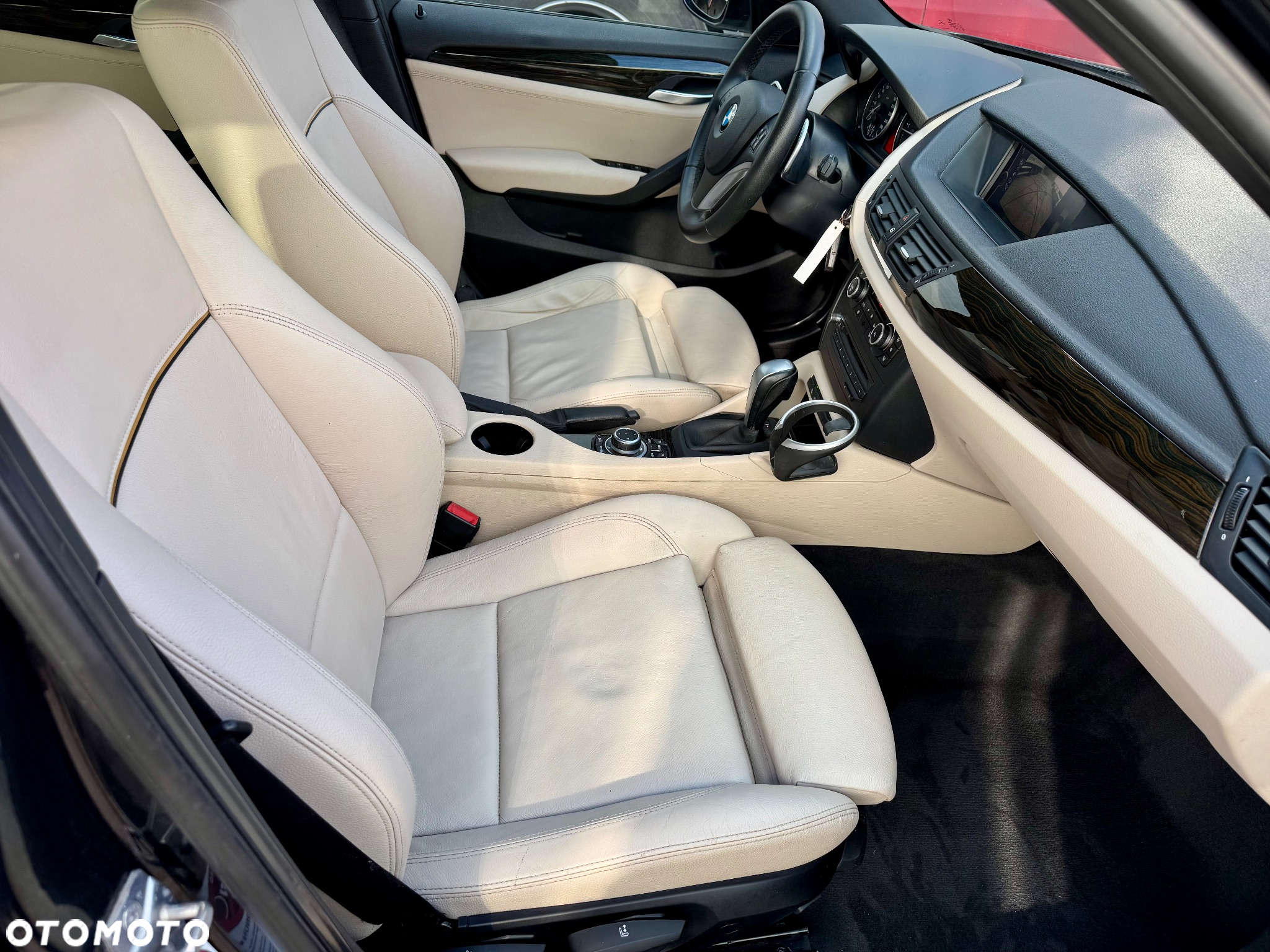 BMW X1 xDrive23d - 26