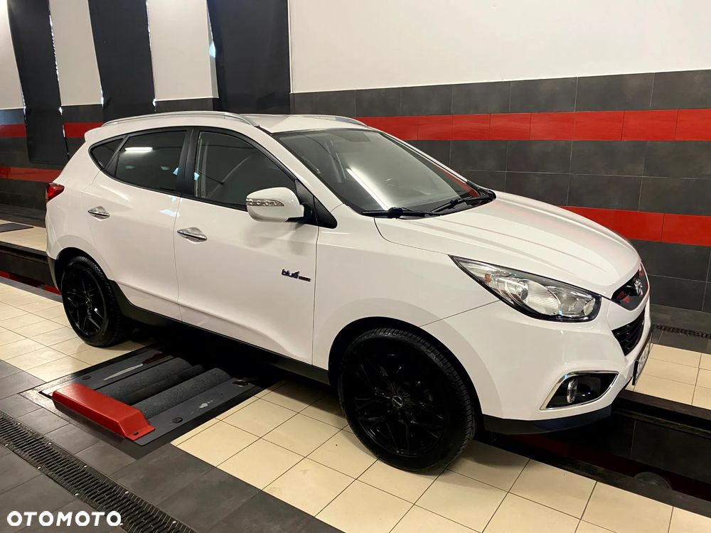Hyundai ix35 blue 1.6 2WD Finale Gold - 6
