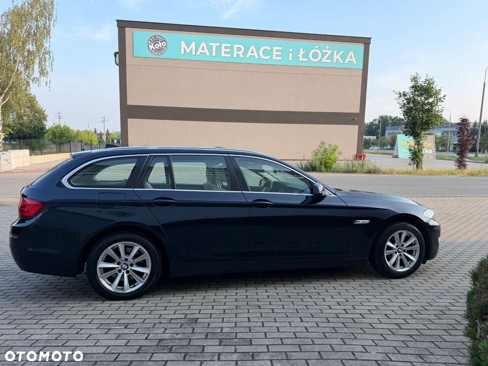 BMW Seria 5 525d Sport-Aut Luxury Line - 21