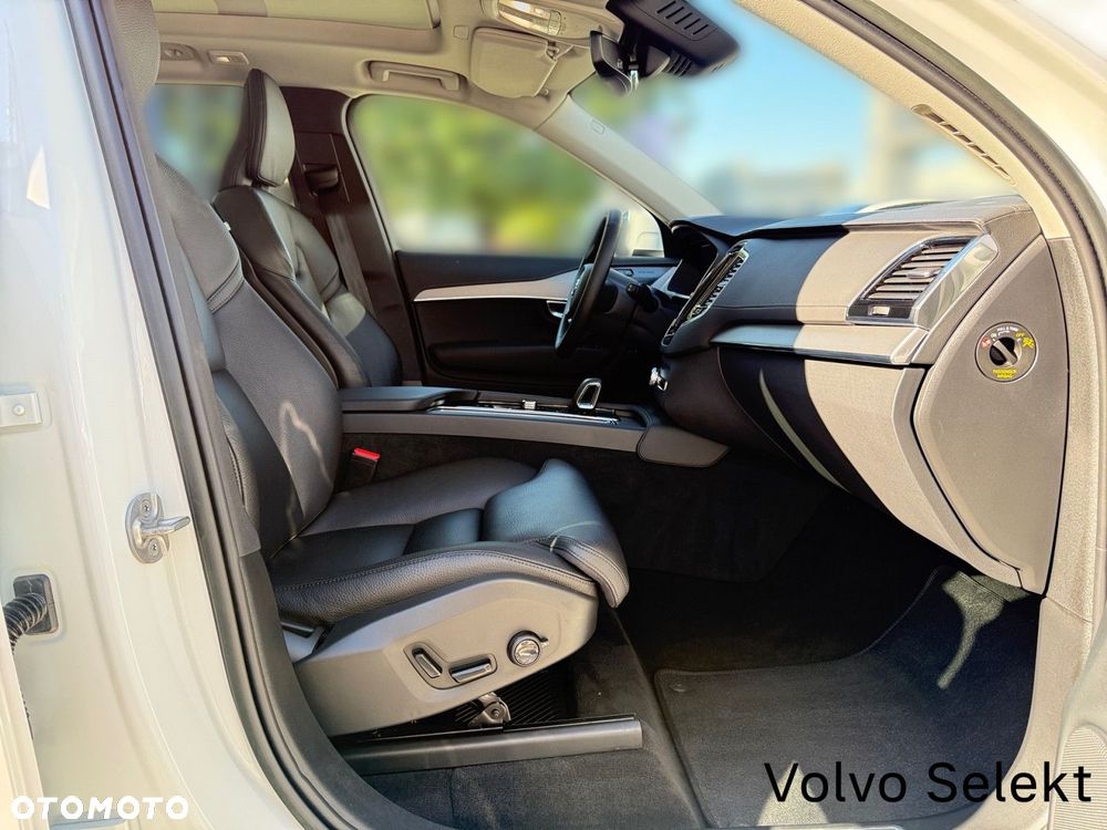 Volvo XC 90 - 29