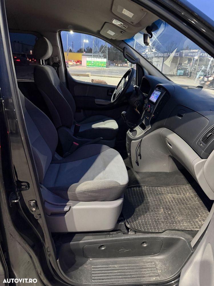 Hyundai H-1 Starex - 8